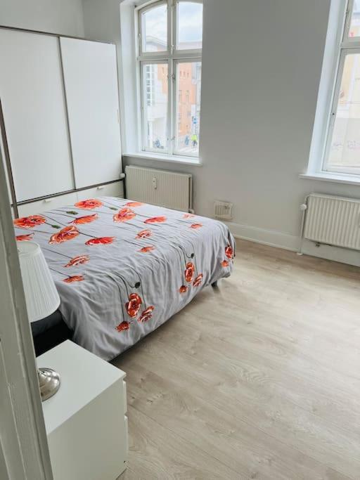 Lovely 1-Bedroom Condo In Aarhus C Εξωτερικό φωτογραφία